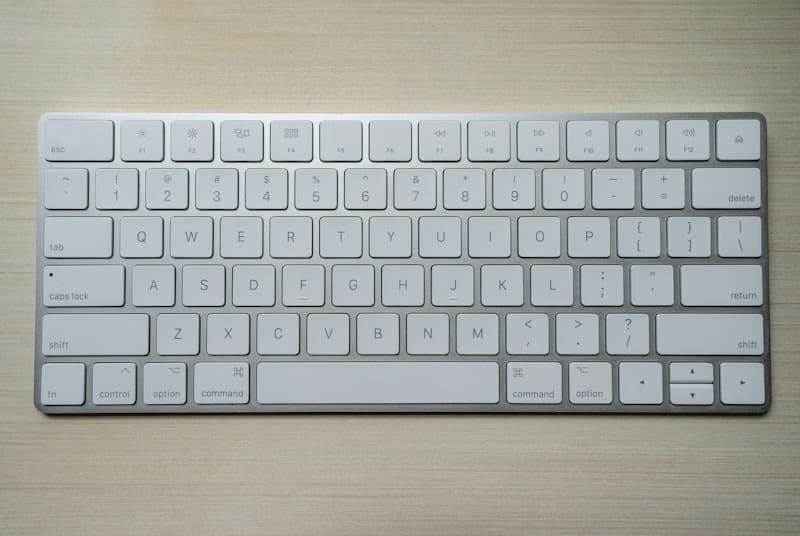 Mekanik RGB Gaming Klavye